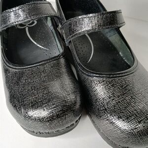 Women's Sanita Black Silver Sparkle Mary Jane Dress Shoes Size 37 EU 7 or 7.5 US